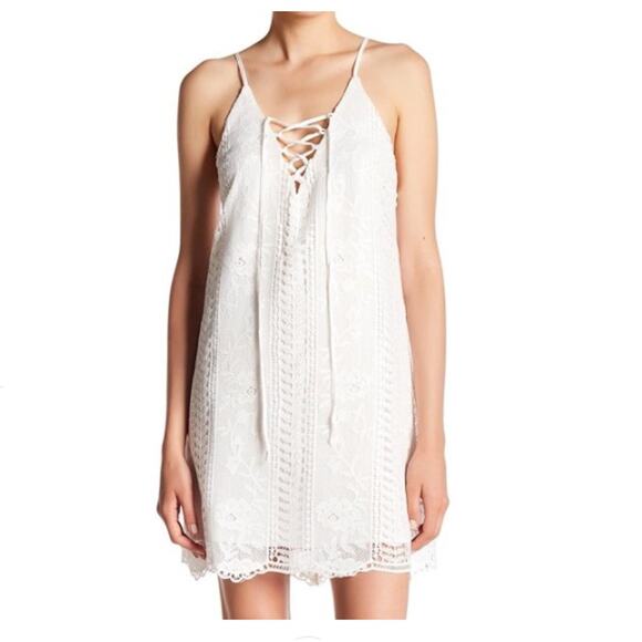 NWT ASTR The Label White Crochet Overlay Boho Lace-Up Dress Size: Large - Picture 2 of 12